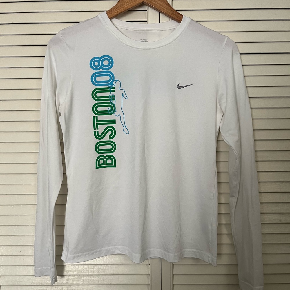 Nike White Fit Dry Boston Graphic Long Sleeve Athletic Shirt